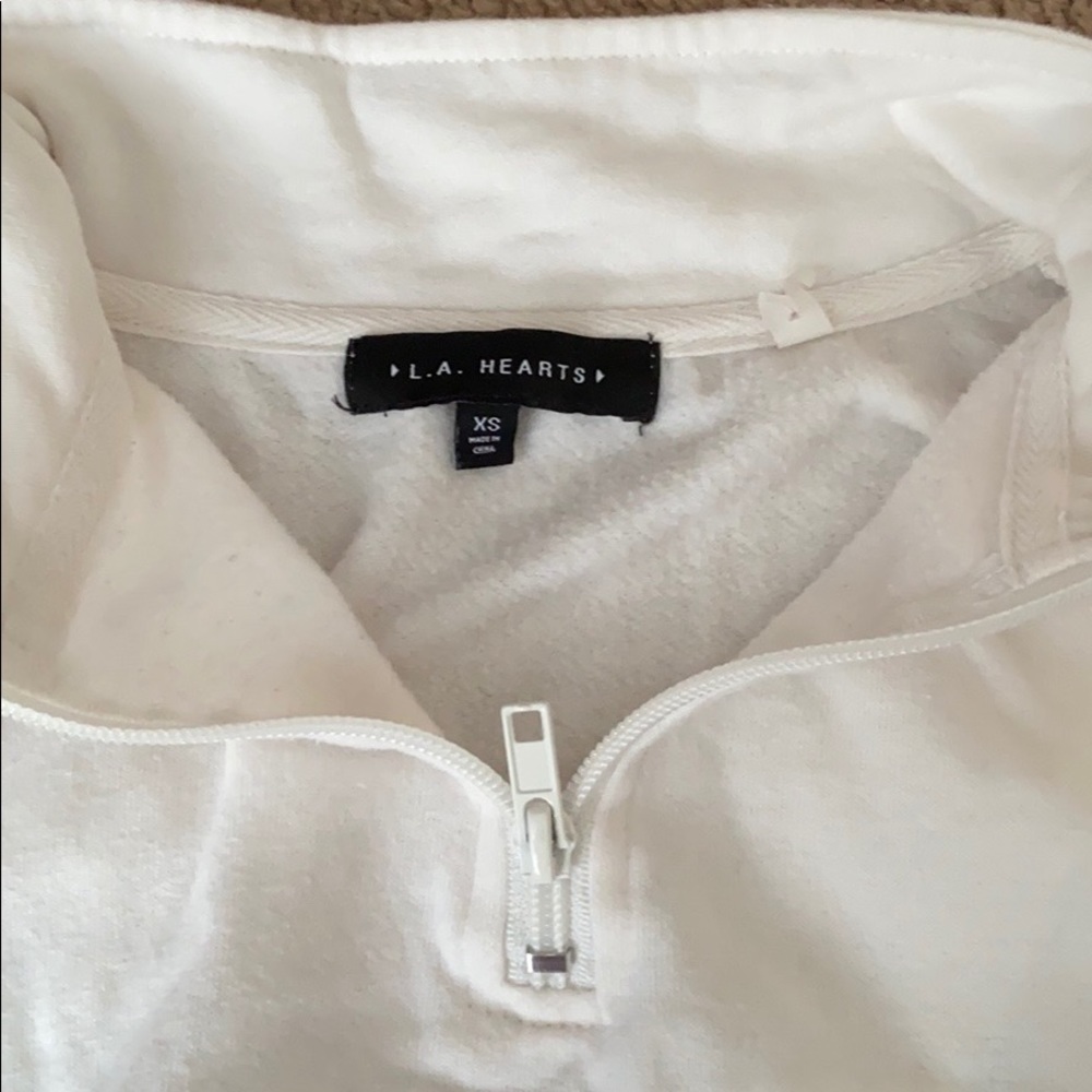 cute half zip pullover - Picture 3 of 3